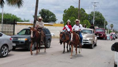 Cabalgata del Armisticio revive la llegada histórica de Francisco Villa a Sabinas en 1920