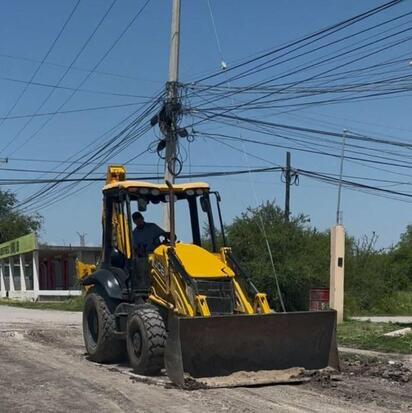 El Gobierno del Estado inicia trabajos de pavimentación en Múzquiz