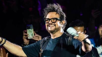 Aleks Syntek lanzará libro con sus anécdotas de vida