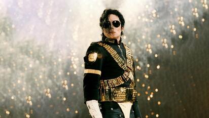 Calcetín usado por Michael Jackson se vende en más de 130 mil pesos