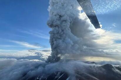 Volcán Krasheninnikov entra en erupción tras 600 años
