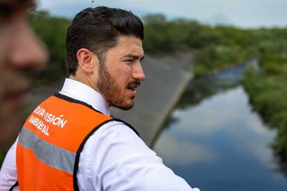 Samuel García impulsa limpieza del río Pesquería en Nuevo León