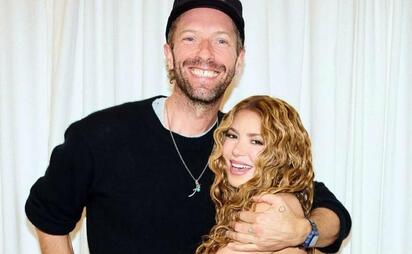 ¿Amor en el escenario? Shakira y Chris Martin encienden rumores