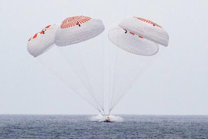 SpaceX trae a casa a astronautas tras misión crucial en la Estación Espacial