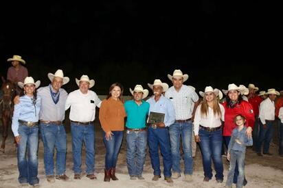 Homenaje y reconocimiento a líderes rurales en la 16ª Cabalgata del Campesino 2025