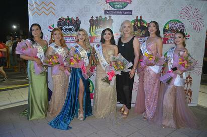 Jizzelle Vázquez es electa Reina de la Feria Santa Rosa de Lima 2025 en Múzquiz, Coahuila