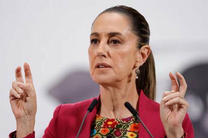 Sheinbaum desmiente que reforma electoral busca reelegir a AMLO en 2030