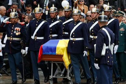 Petro y gabinete no asistieron al funeral de Miguel Uribe Turbay