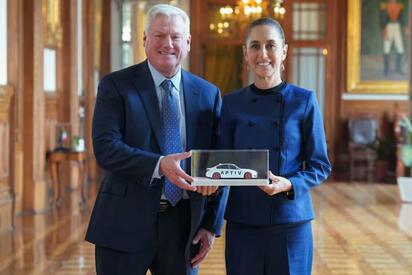Claudia Sheinbaum recibe a CEO de Aptiv en Palacio Nacional