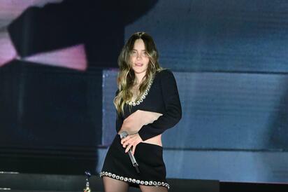 Belinda reacciona a petición de cantar “El Baile del Sapito”