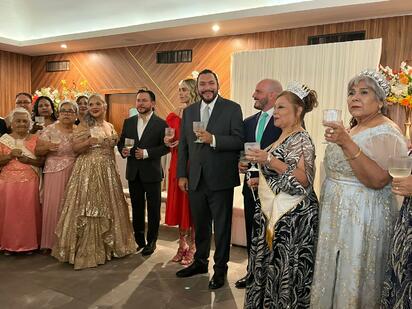 DIF Monclova celebra la coronación del Adulto Mayor