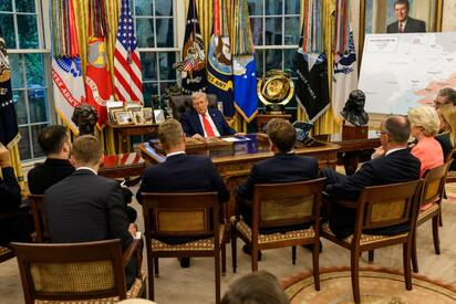 Trump lidera reunión con líderes europeos sobre Ucrania