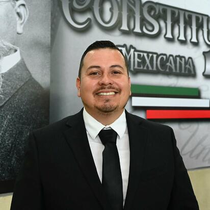 Javier Flores asume la alcaldía de San Buenaventura tras aprobación del Congreso
