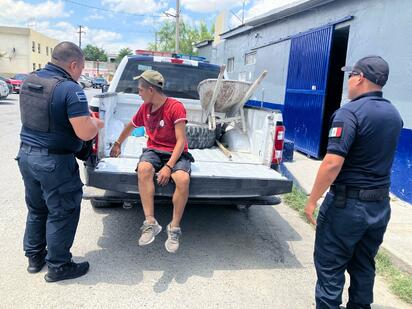 Lo sorprenden tirando escombro y acaba tras las rejas en Monclova