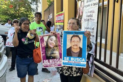 Familias cierran fiscalía de desaparecidos en Torreón por falta de resultados