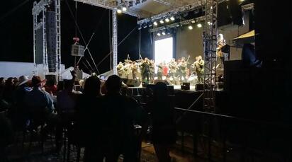 Múzquiz celebra una gran feria con 'Los 2 Carnales' 