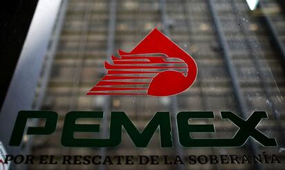 Pemex lanza recompra de bonos por 9,900 millones de dólares