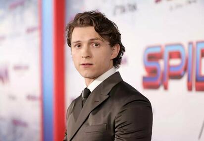 Tom Holland confiesa que vive con dislexia y TDAH