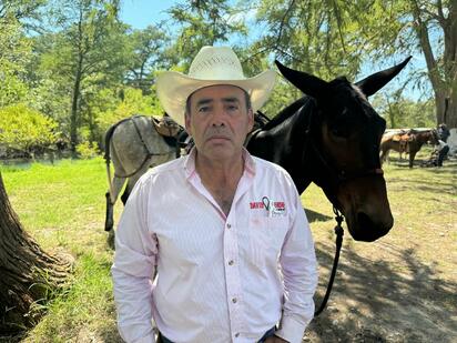 David Alonso destaca experiencia de participar en la cabalgata #NosUne