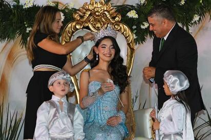 Reinas de Sabinas preservan la gran historia y tradición