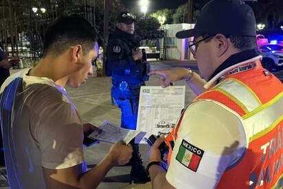 Influencer lagunero detenido en alcoholímetro en Torreón