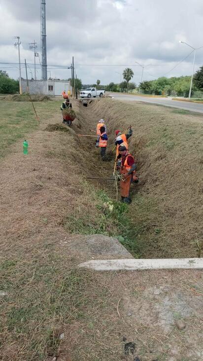 Implementan operativo de limpieza tras lluvias en Piedras Negras