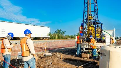 Grupo Carso y FCC Construcción ganan contrato de Tren Saltillo-Nuevo Laredo