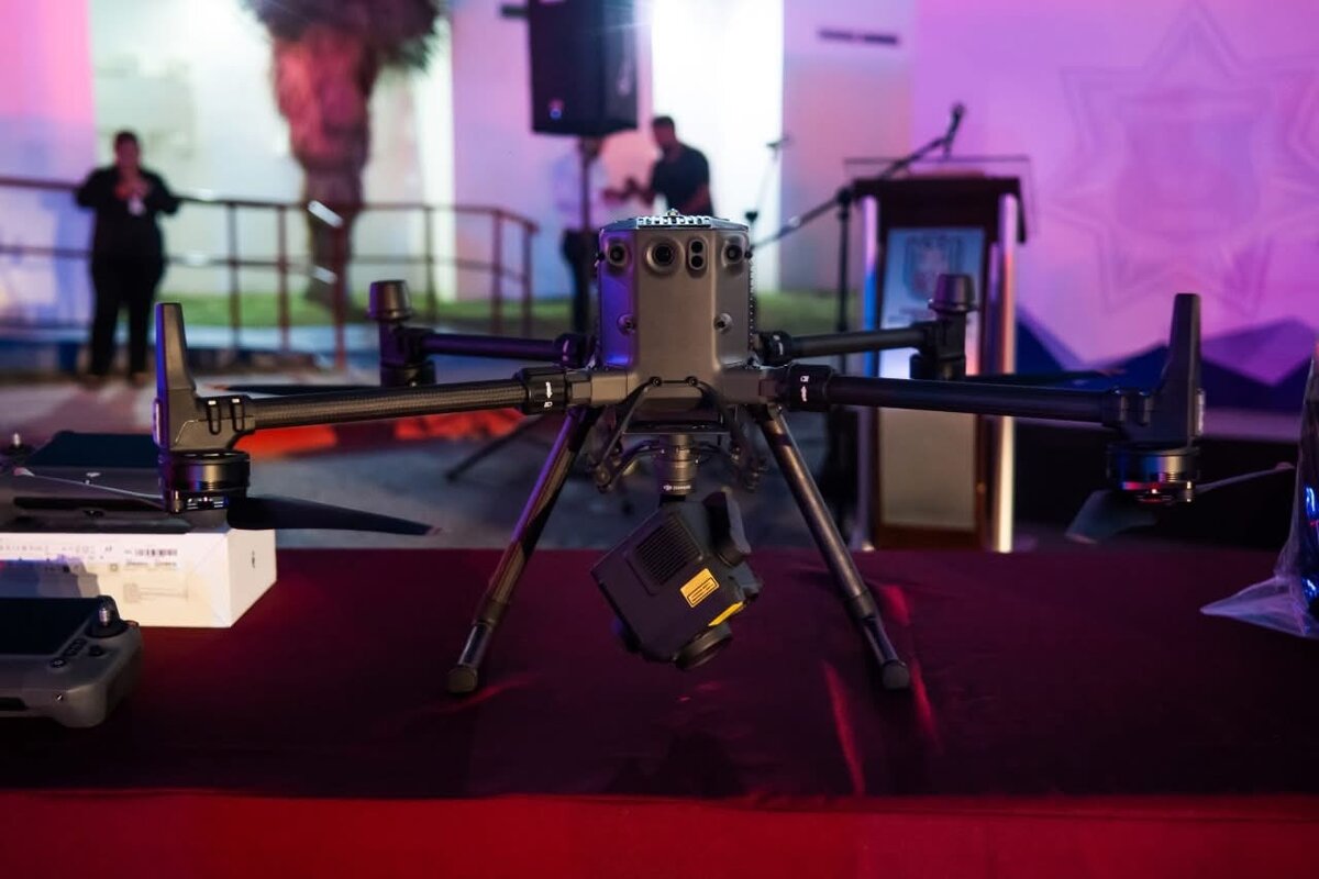 Dron : El equipo adquirido corresponde a un Matrice 350 RTK, con una inversión superior al millón y medio de pesos.
