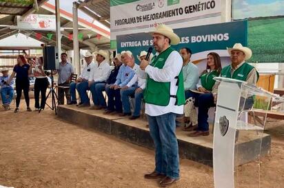 Inversión de 17.6 MDP impulsa entrega de 350 toros en Coahuila