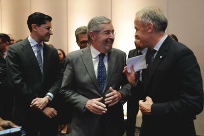 Mark Carney se reúne con más de 200 empresarios de México y Canadá en CDMX