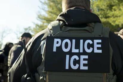 ICE realiza operación masiva de arrestos en Chicago