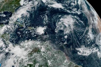 Huracán Gabrielle se fortalece a categoría 3 en el Atlántico