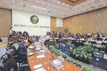 Consejeros del INE rechazan persecución por decisiones colegiadas