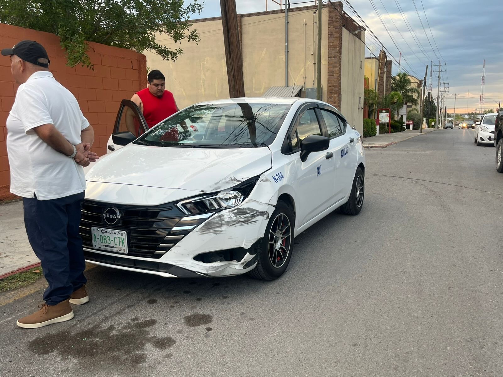 Accidente: El percance se registró alrededor de las 7:45 horas, cuando un taxi del grupo Águilas.