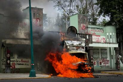 Sheinbaum reafirma compromiso de justicia en aniversario de Ayotzinapa