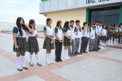 Más de 70 mil alumnos disfrutan de su primer puente oficial del ciclo escolar