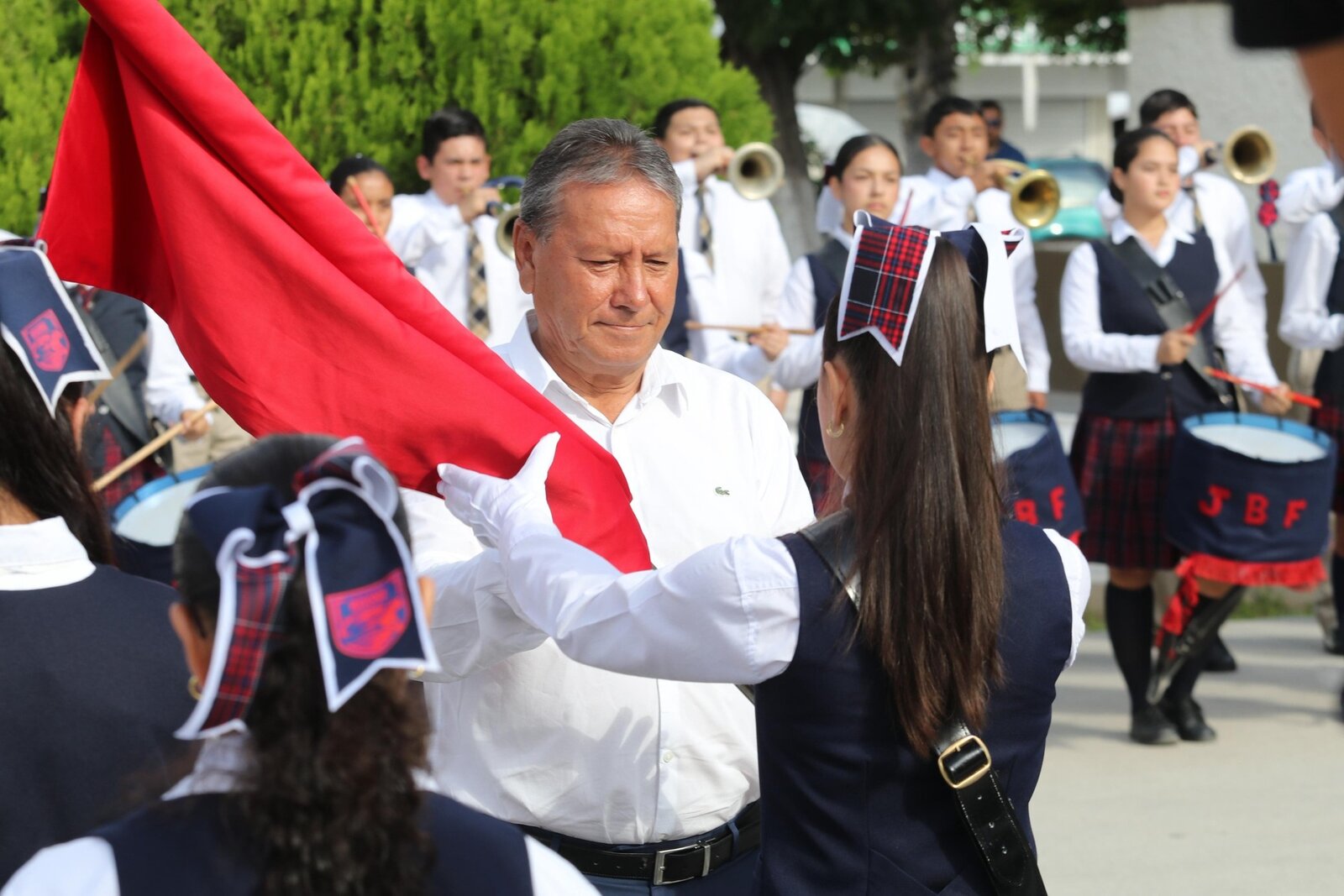 68d850ff7b19b.jpg
