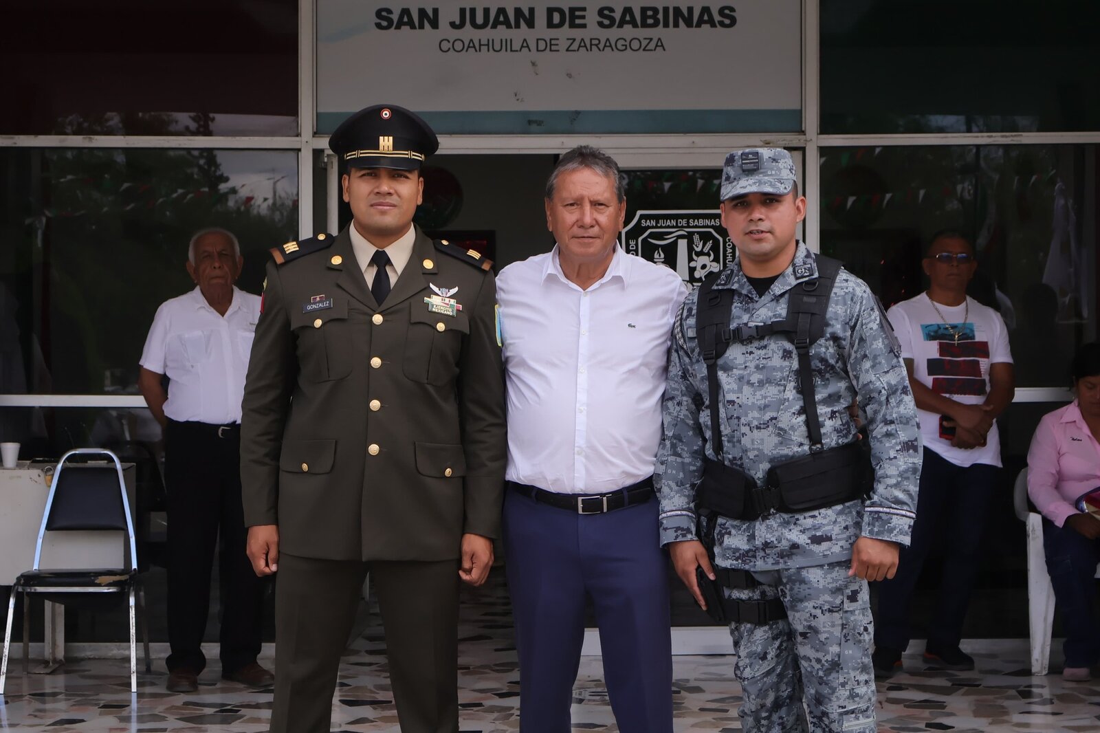 68d8510011669.jpg