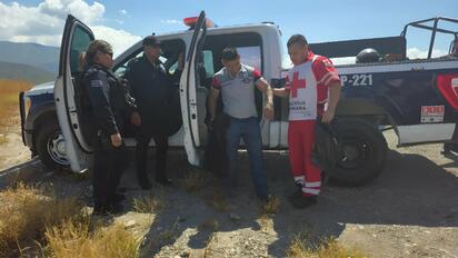 Motociclista derrapa en la curva del diablo en Monclova