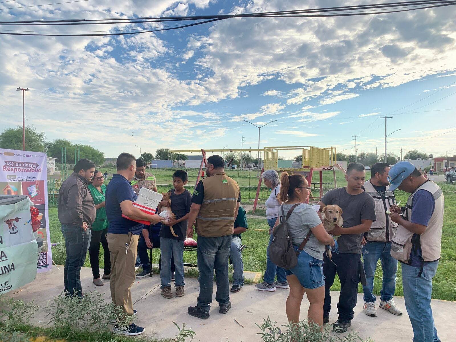 Jornada de vacunación antirrábica en Sabinas