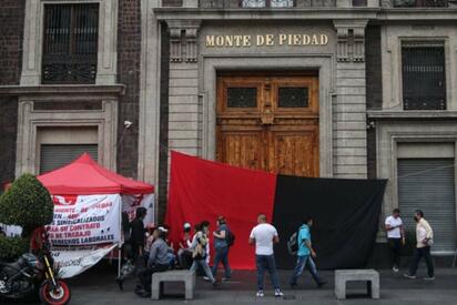 Estalla nueva huelga en el Nacional Monte de Piedad