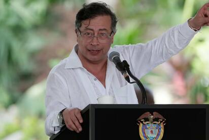 Petro expulsa a diplomáticos israelíes en Colombia