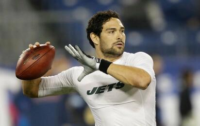 Exquarterback Mark Sánchez apuñalado; detienen a sospechoso
