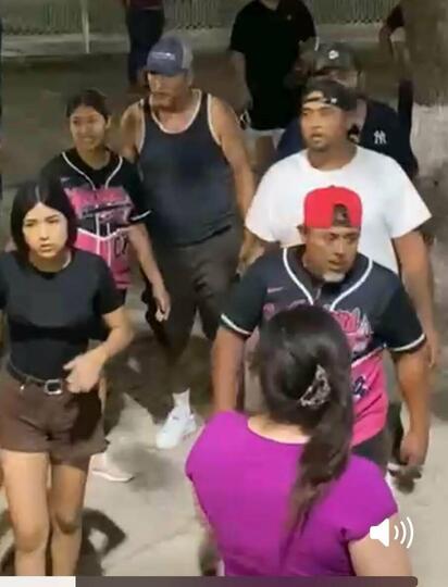 Vinculan investigación tras riña en final femenil de sóftbol en la Macroplaza