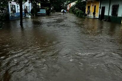 Lluvias afectan a 17 municipios de Chiapas por ciclón