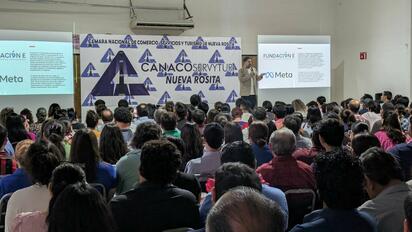 CANACO organiza curso de IA para fortalecer negocios locales