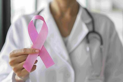 Detectan siete nuevos casos de cáncer de mama en la Región Centro