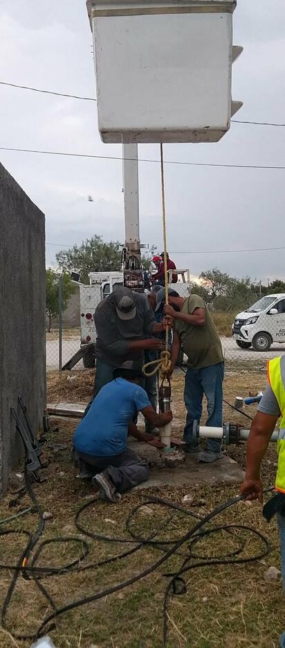 Nava refuerza servicio de agua: reemplazan bomba y corrigen fuga en Belisario Domínguez