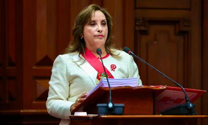 Destituyen a la Presidenta de Perú Dina Boluarte por incapacidad moral permanente