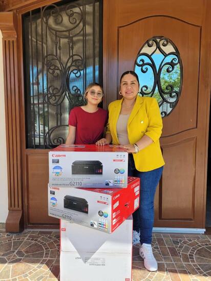 Reinas de la Feriexpo Juárez 2025 reciben recursos económicos